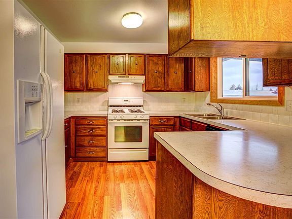 5th image of 23304 E Joseph Ave