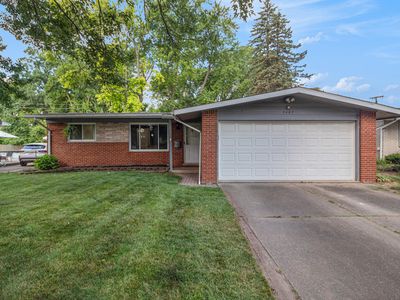 9487 Bassett St, Livonia, MI, 48150