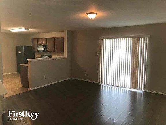 4th image of 1717 Vineridge Ln