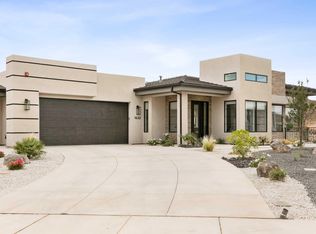 1622 W Torrey Pines Rd, Hurricane, UT 84737