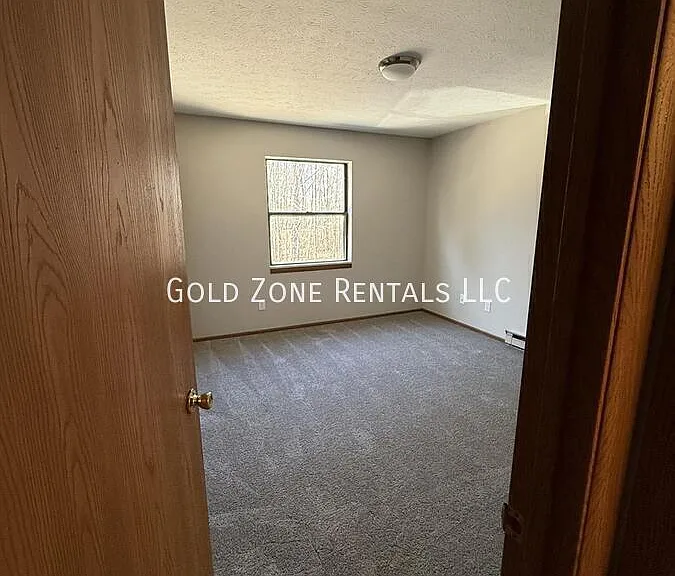 2450 Meloy Rd — Photo 9