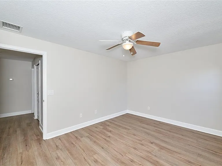 23903 Sardinia Dr — Photo 51