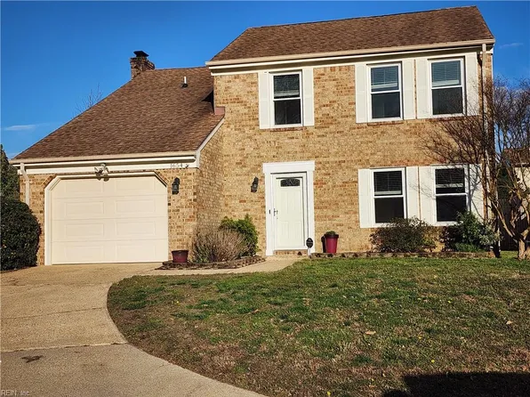 1654 Darrow St, Virginia Beach, VA 23456