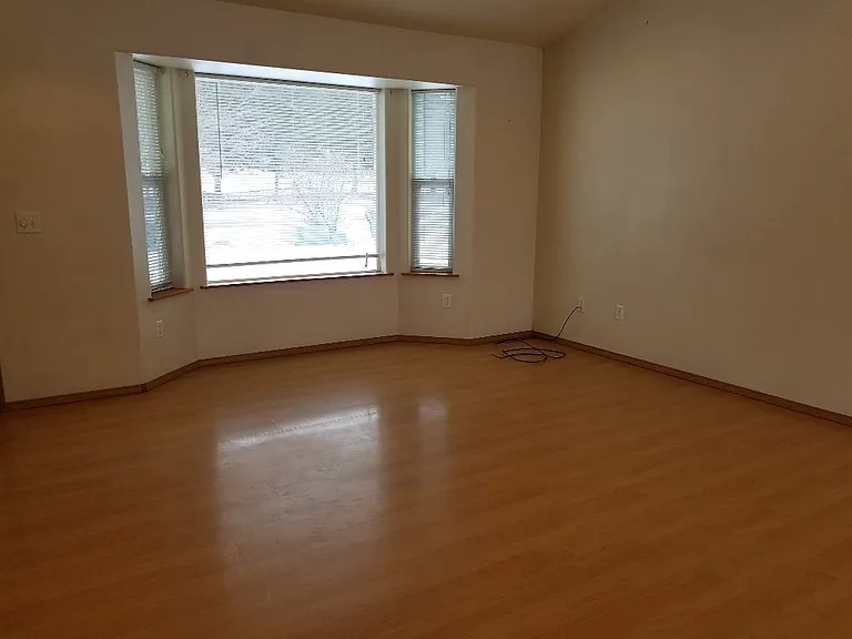 105 Ben Williams Ln — Photo 5