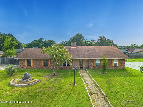 2nd image of 11513 Carondelet St