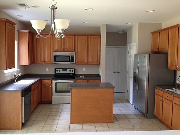 2nd image of 5306 Mulholland Dr