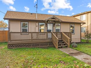 1035 8th Ave, Longview, WA 98632