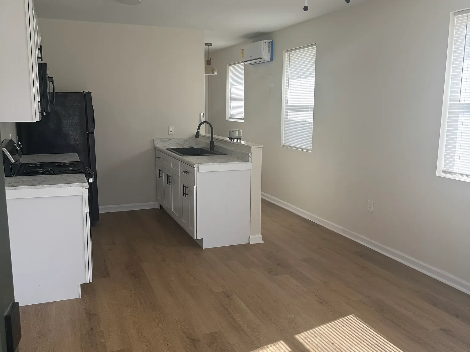 3727 Cadillac St — Photo 2
