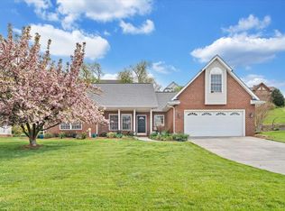 3511 Pinnacle Ridge Rd NE, Roanoke, VA 24012