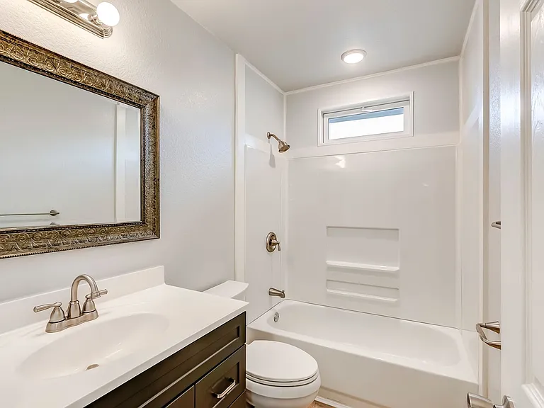 2307 Traverse Dr — Photo 26