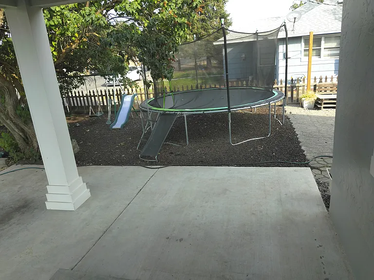 629 SW Davis Ave — Photo 11