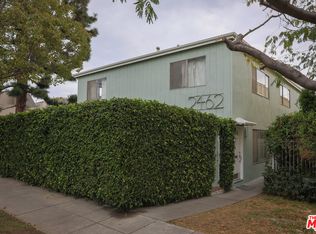 2462 Arizona Ave APT 4, Santa Monica, CA 90404