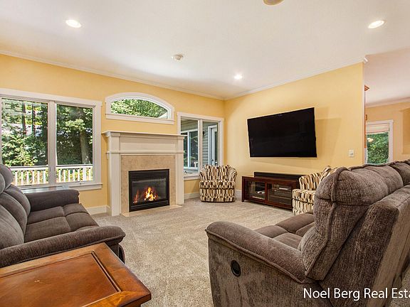 5th image of 2724 Hittle Creek Dr