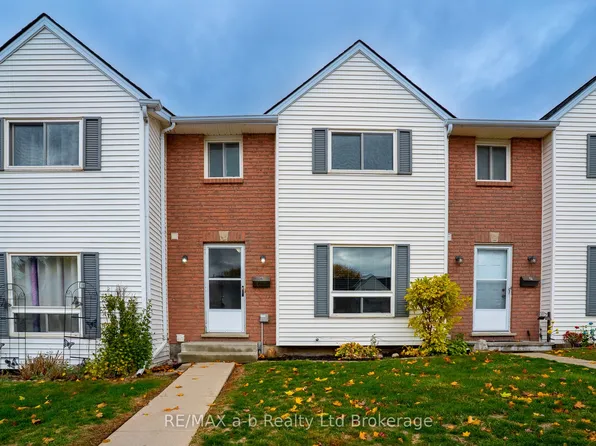 380 Quarter Town Line #6, Tillsonburg, ON N4G 5L5