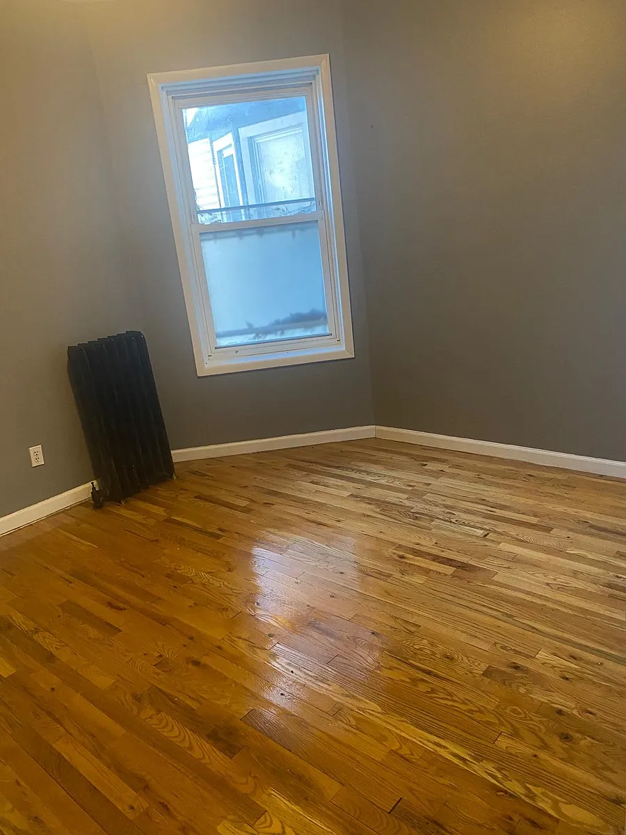 Building Photo - 76 N 9th St #17