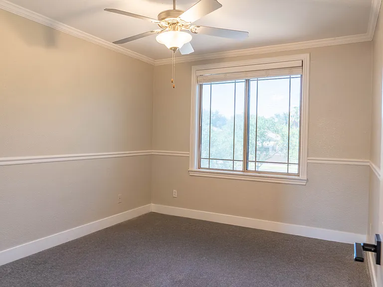 3538 E Park Ave — Photo 20