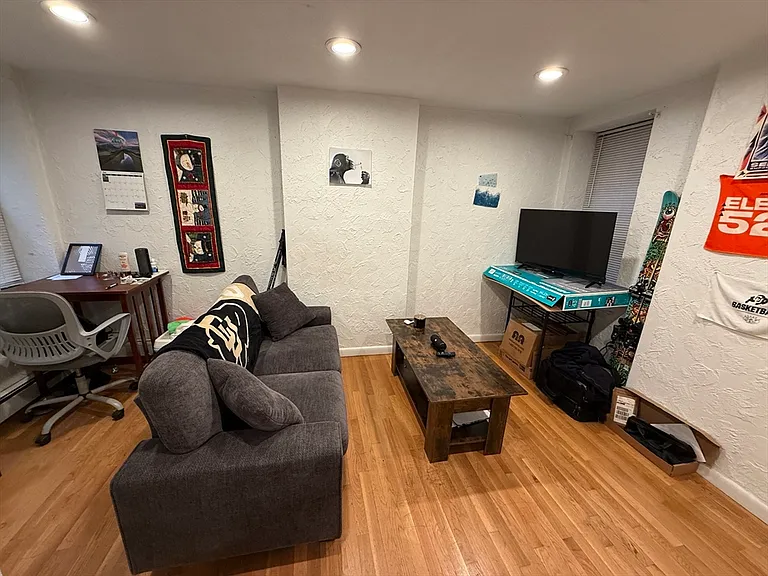 58 Prince St #5 — Photo 4
