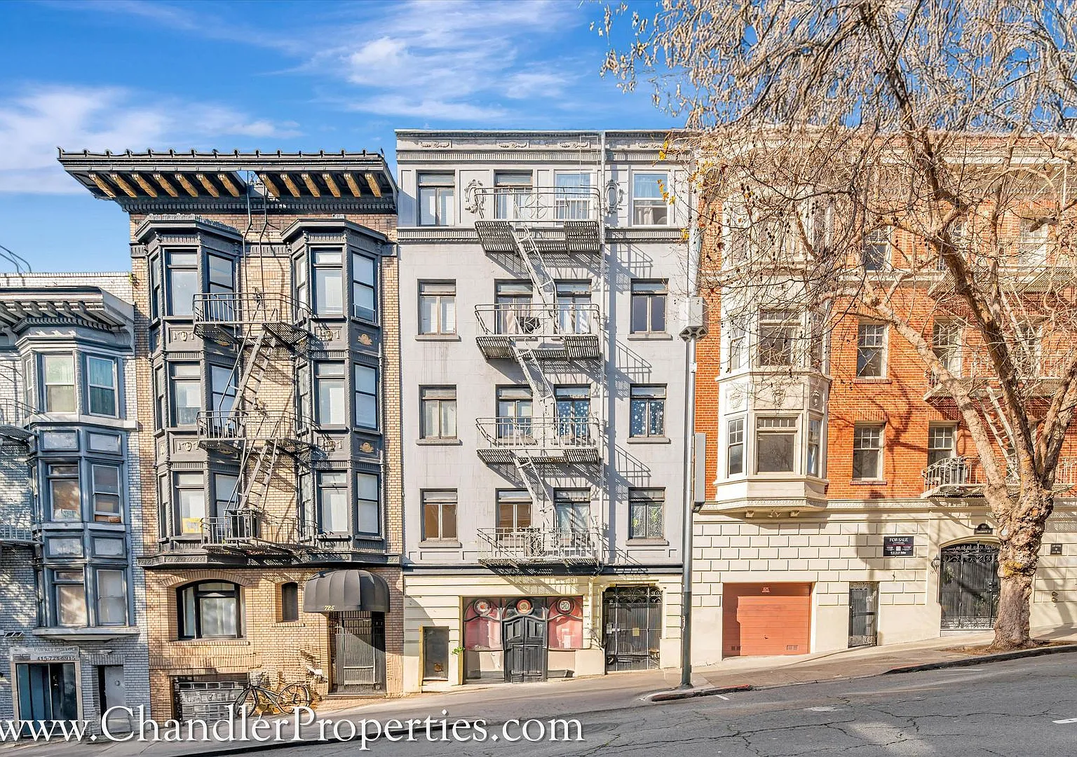 727-729 Leavenworth Street Apartments* — Photo 1