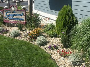 64 Griffith St APT 10, Saugatuck, MI 49453