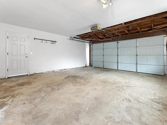 4th image of 6585 E Murphy Ave