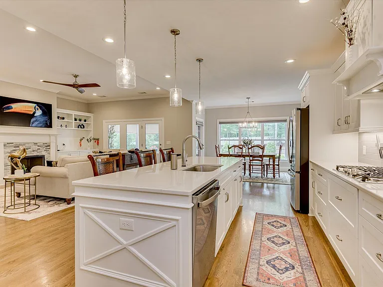 534 Long Shadow Dr — Photo 16
