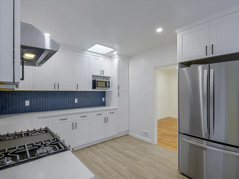 1487 34th Ave — Photo 14