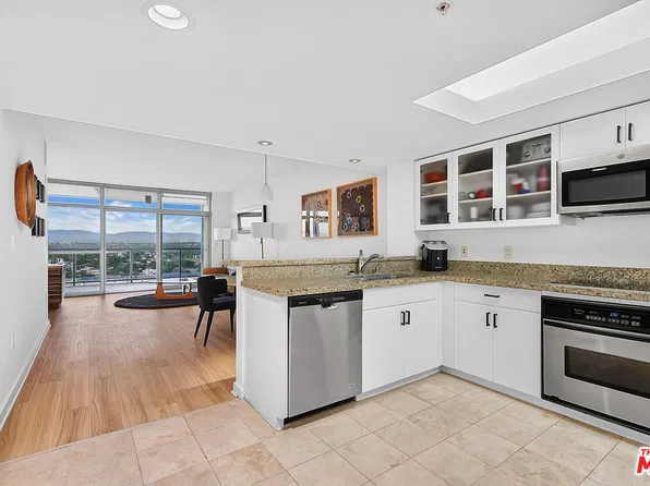 13700 Marina Pointe Dr Unit 1119, Venice, CA 90292