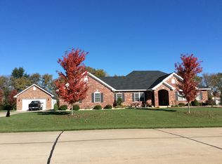 207 Jessie Dr, Wentzville, MO 63385