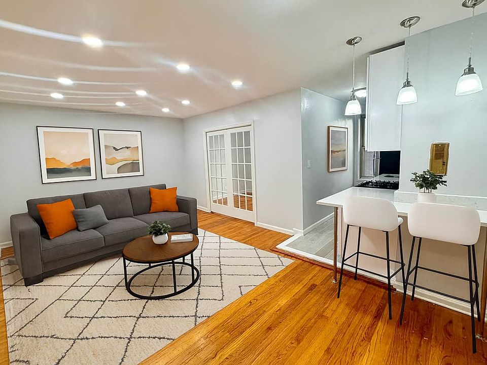 1st image of 1600 Caton Ave #3V