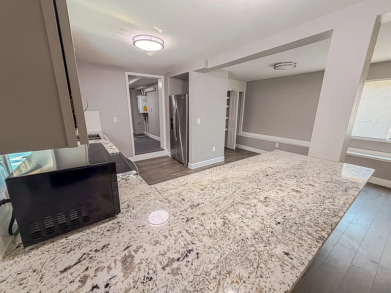 1813 Cheyenne Pl Unit B Kitchen