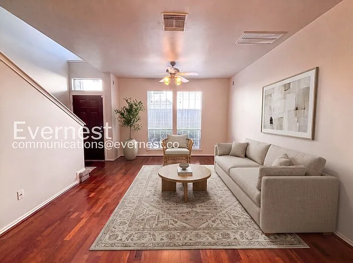2 bed, 2.0 bath, 1258 sqft, $1,975 — Photo 3