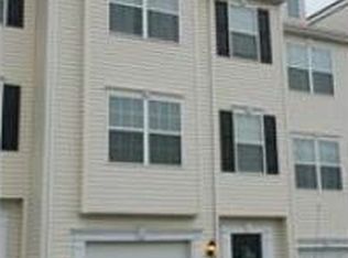 712 Blue Heron Dr, Allentown, PA 18103