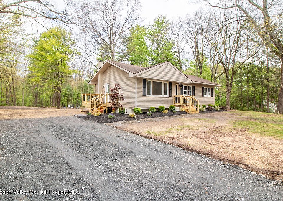 1st image of 31 Marion Avenue