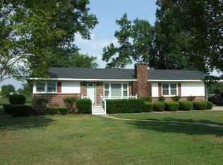 1205 S Cedar Ave, Demopolis, AL 36732