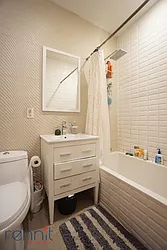 Rented by Rennit Inc.