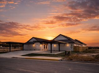 305 Legend St, Mission, TX 78572