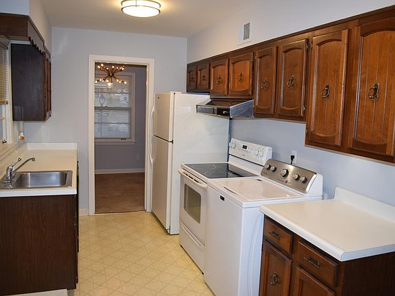Kitchen with newer appliances