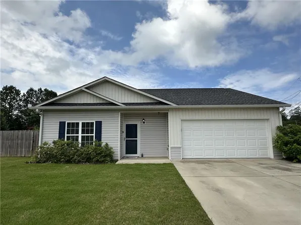 39 Leisure Dr, Rome, GA 30165