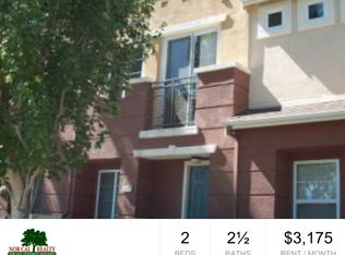 752 City Walk Pl APT 2, Hayward, CA 94541