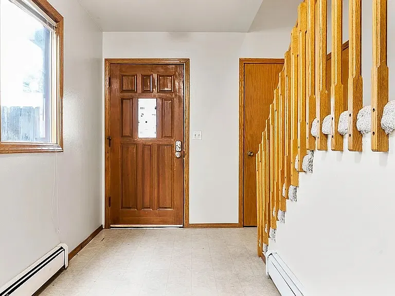 2 bed, 1.5 bath, 1400 sqft, $2,350 — Photo 4