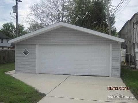 2nd image of 21516 Bon Heur St