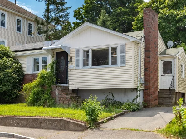 154 Cherry St, Brockton, MA 02301