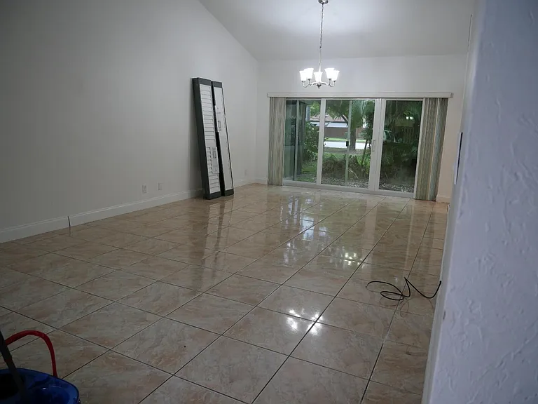 7091 W Sunrise Blvd #7091 — Photo 12