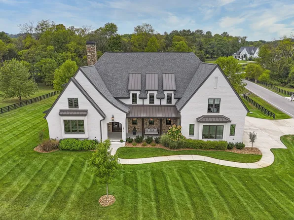 5034 Water Leaf Dr, Franklin, TN 37064