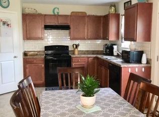 227 Chalet Rd, Holly Ridge, NC 28445