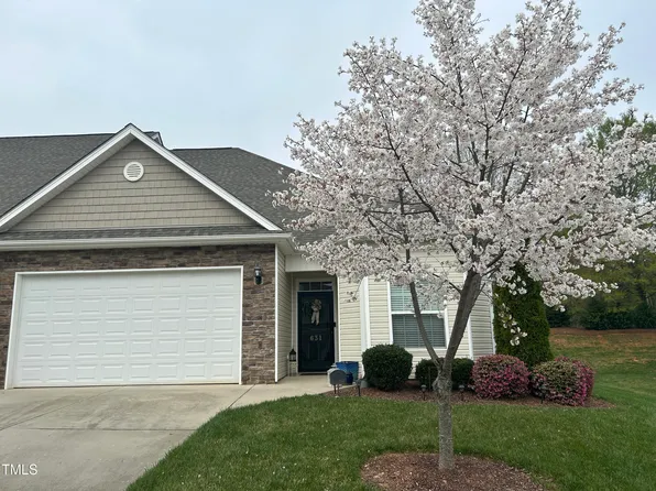 631 Village Lake Dr, Mebane, NC 27302