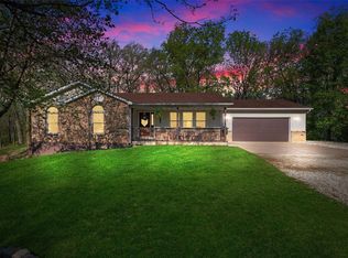 2124 Deer Run Mdws, Troy, MO 63379