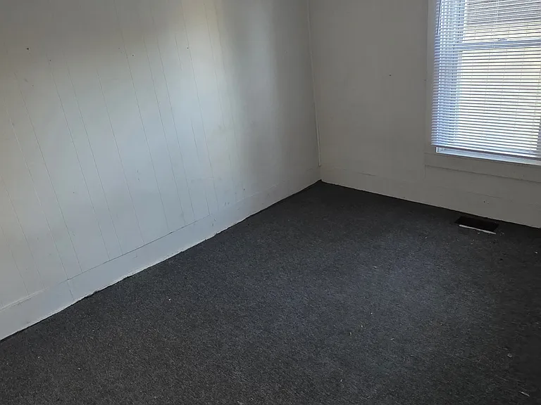 34 Union St #1 — Photo 6
