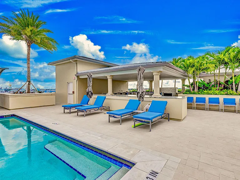 2650 Lake Shore Dr #2303 — Photo 41