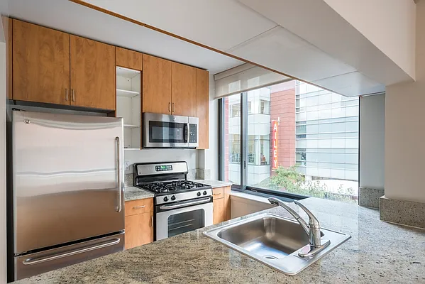 Rented by Gotham Organization | media 25